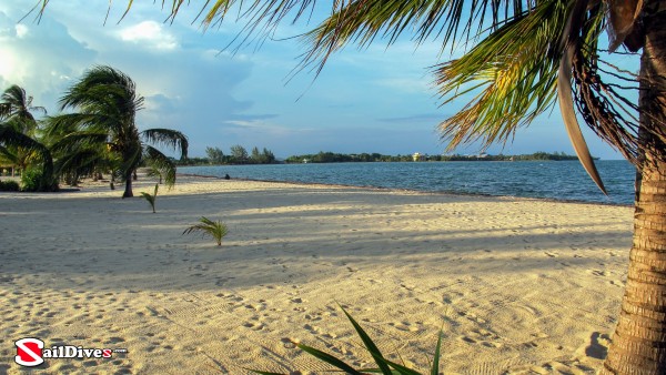 Belize, Placencia, Sunset on Beach