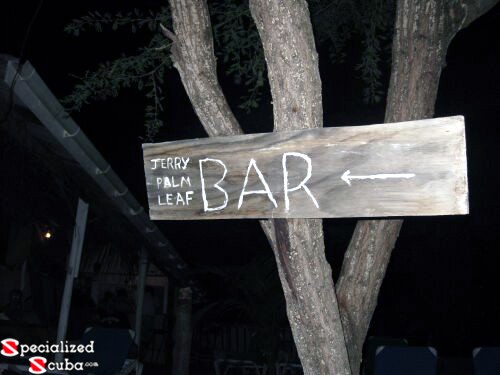 Where is the bar?